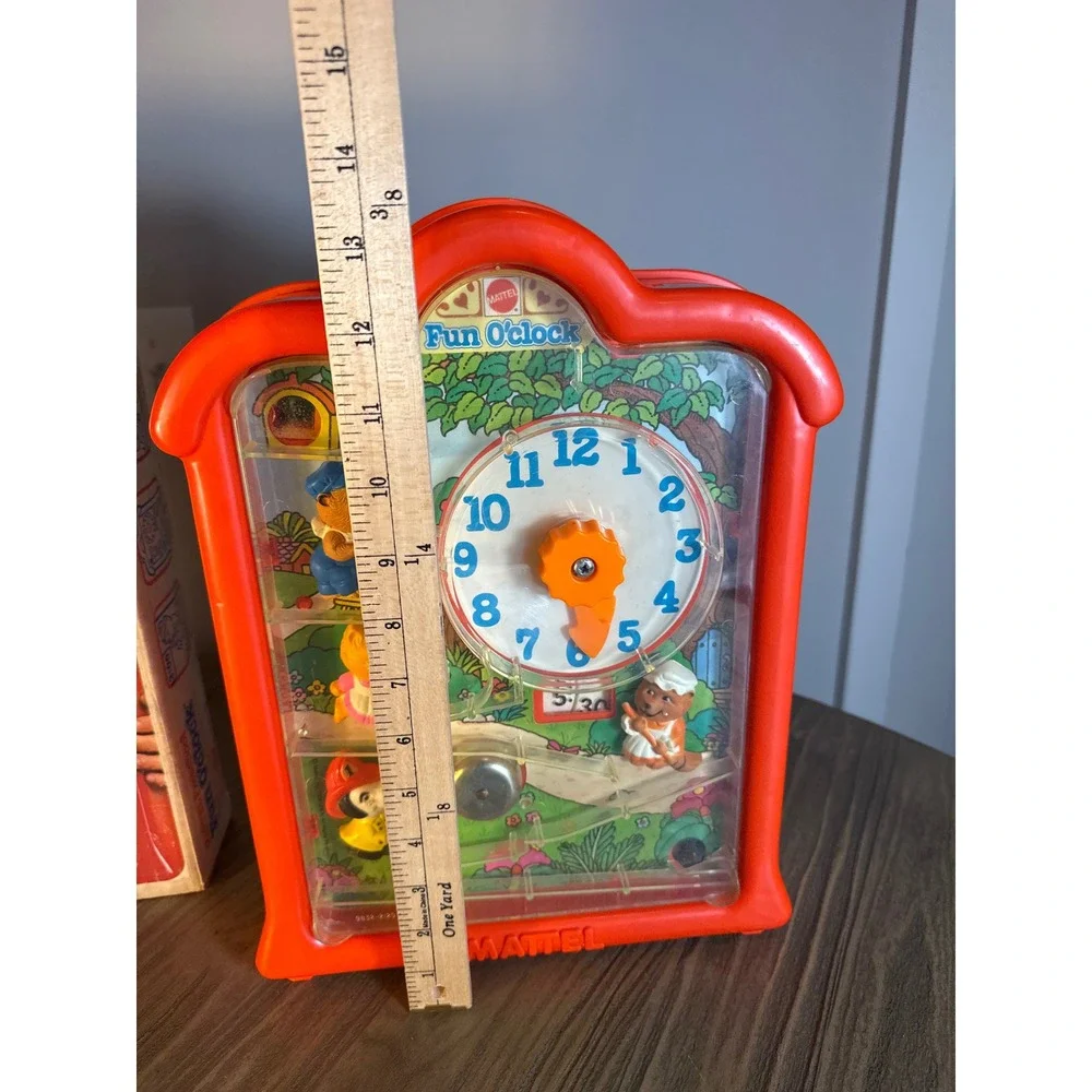 Vintage 1976 Mattel Fun O'clock Preschool Educational Marble Toy Red No. 9832